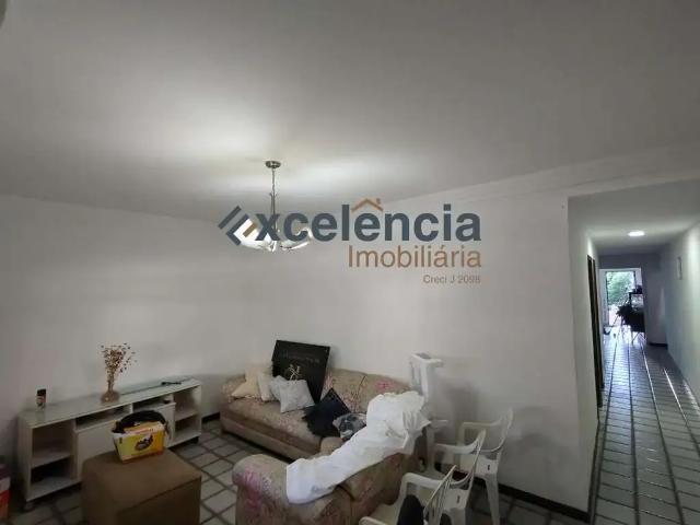 Casa / Sobrado para Venda em Salvador/BA Luís Anselmo 5 Quartos