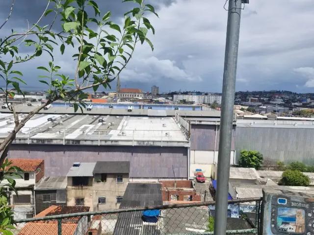Casa / Sobrado para Venda em Salvador/BA Liberdade 2 Quartos