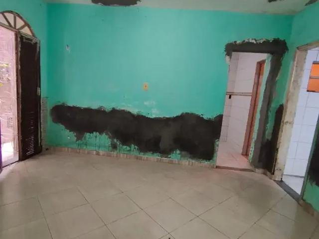 Casa / Sobrado para Venda em Salvador/BA Paripe 5 Quartos