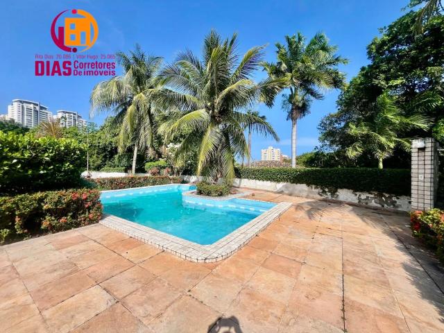 Casa / Sobrado para Venda em Salvador/BA Patamares 5 Quartos