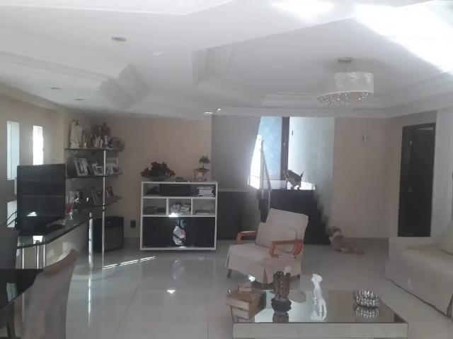 Casa / Sobrado para Venda em Salvador/BA Pernambués 10 Quartos
