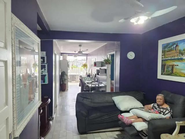Casa / Sobrado para Venda em Salvador/BA Pernambués 5 Quartos