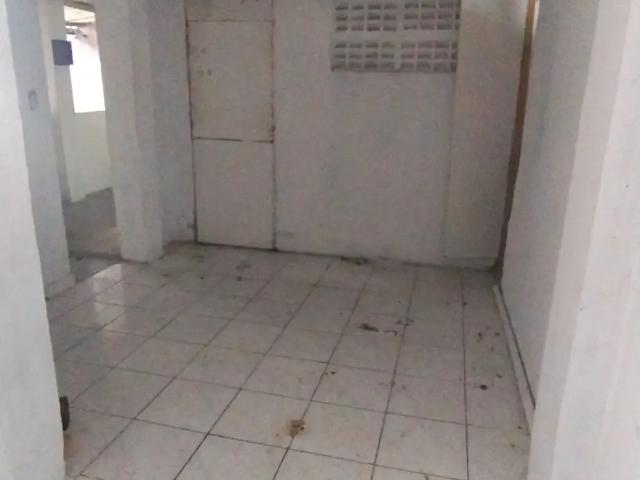 Casa / Sobrado para Venda em Salvador/BA Pero Vaz 2 Quartos