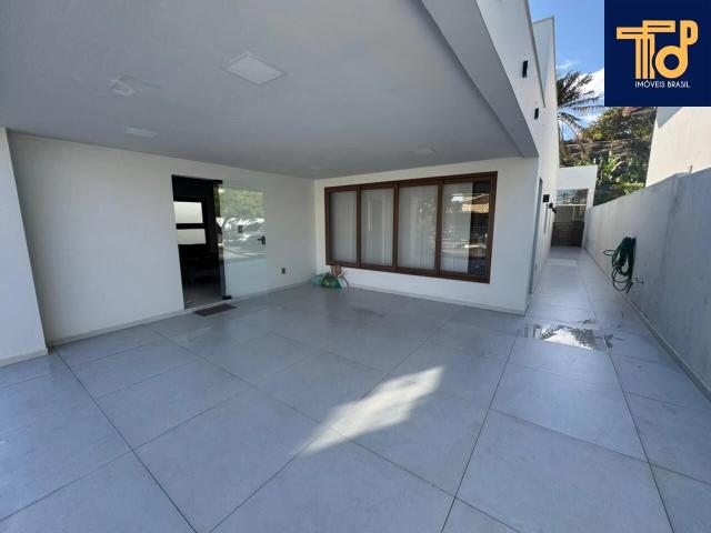 Casa / Sobrado para Venda em Salvador/BA Piatã 3 Quartos