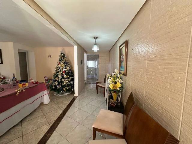 Casa / Sobrado para Venda em Salvador/BA Piatã 3 Quartos