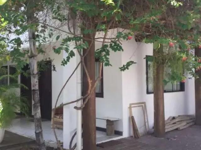 Casa / Sobrado para Venda em Salvador/BA Piatã 7 Quartos