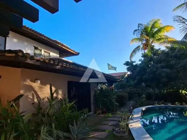 Casa / Sobrado para Venda em Salvador/BA Piatã 5 Quartos