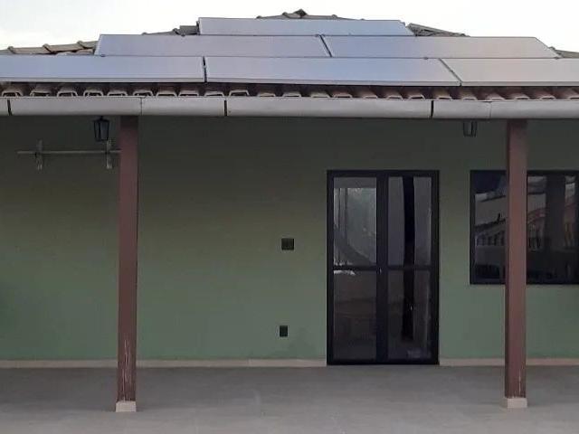 Casa / Sobrado para Venda em Salvador/BA Piatã 5 Quartos