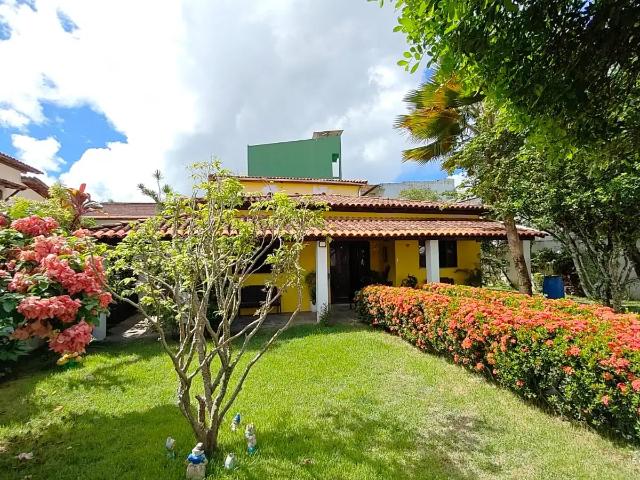 Casa / Sobrado para Venda em Salvador/BA Pituaçu 6 Quartos