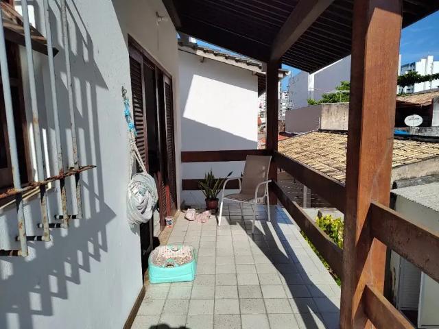 Casa / Sobrado para Venda em Salvador/BA Pituba 4 Quartos