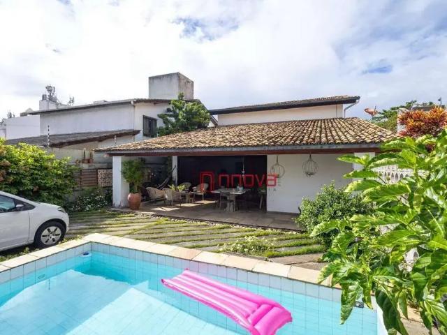 Casa / Sobrado para Venda em Salvador/BA Pituba 4 Quartos