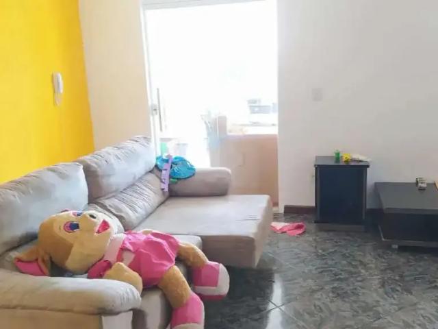 Casa / Sobrado para Venda em Salvador/BA Plataforma 4 Quartos