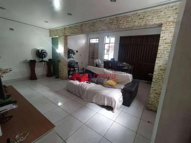 Casa / Sobrado para Venda em Salvador/BA Politeama 4 Quartos