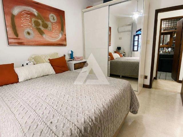 Casa / Sobrado para Venda em Salvador/BA Stiep 3 Quartos