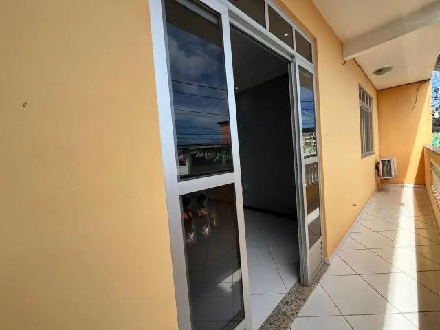 Casa / Sobrado para Venda em Salvador/BA São Caetano 4 Quartos