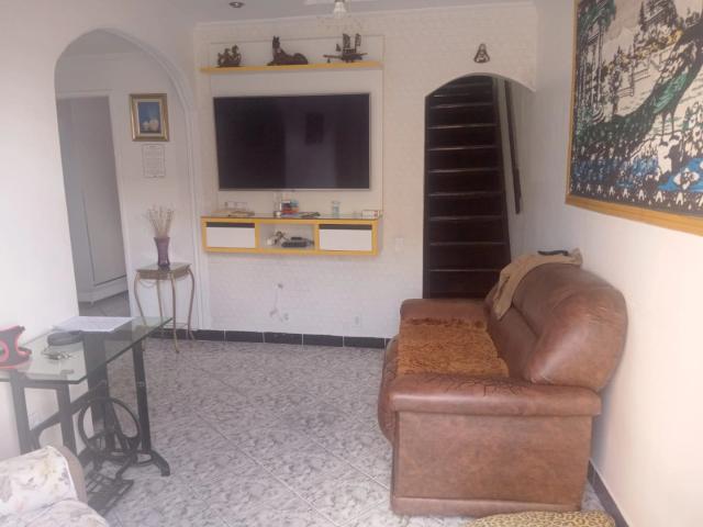 Casa / Sobrado para Venda em Salvador/BA Tancredo Neves 3 Quartos