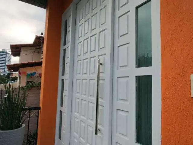Casa / Sobrado para Venda em Salvador/BA Vila Laura 4 Quartos