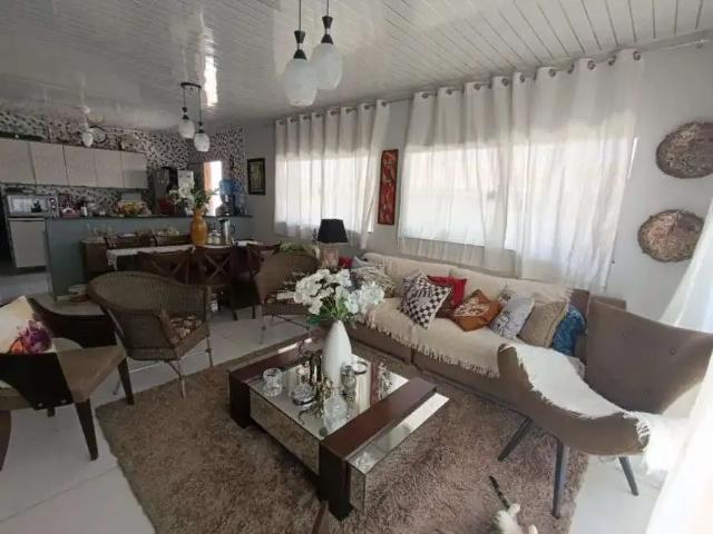 Casa / Sobrado para Venda em Salinópolis/PA Atalaia 4 Quartos