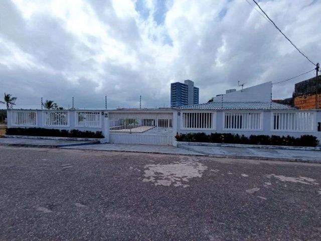Casa / Sobrado para Venda em Salinópolis/PA Centro 5 Quartos