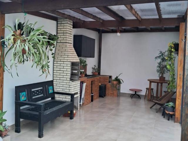 Casa / Sobrado para Venda em Sapucaia do Sul/RS Vargas 2 Quartos
