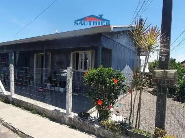 Casa / Sobrado para Venda em Sapucaia do Sul/RS Vargas 4 Quartos