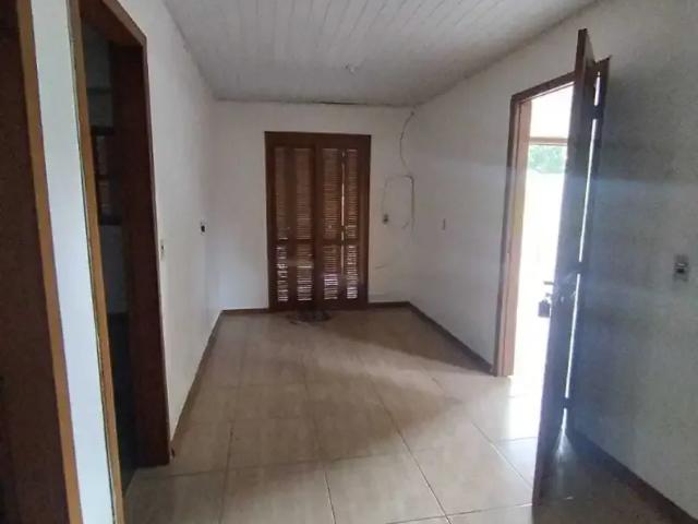 Casa / Sobrado para Venda em Sapucaia do Sul/RS Piratini 2 Quartos