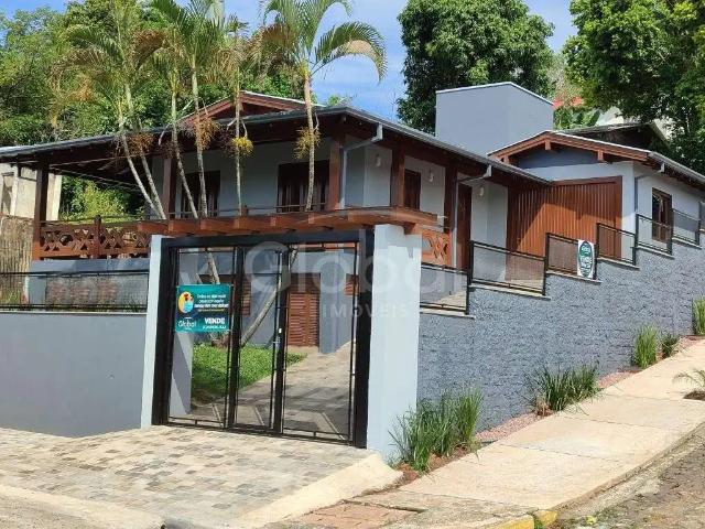Casa / Sobrado para Venda em Sapiranga/RS Centenário 2 Quartos