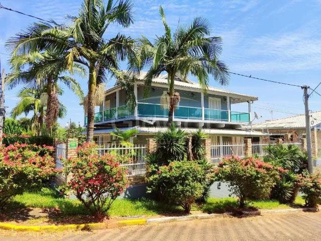 Casa / Sobrado para Venda em Sapiranga/RS Oeste 4 Quartos