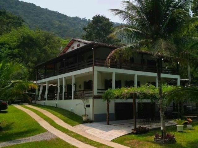 Casa / Sobrado para Venda em Saquarema/RJ Bacaxá 5 Quartos
