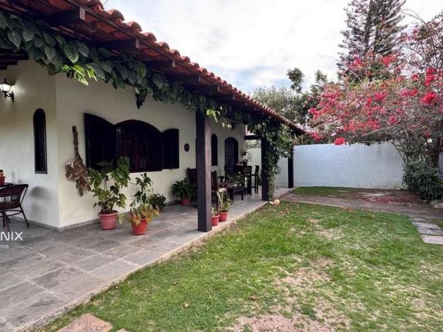 Casa / Sobrado para Venda em Saquarema/RJ Boqueirão 3 Quartos