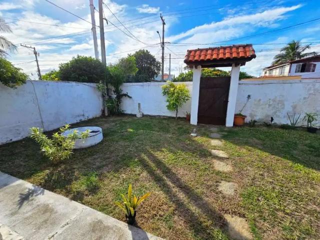 Casa / Sobrado para Venda em Saquarema/RJ Boqueirão 2 Quartos