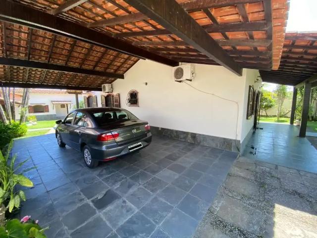 Casa / Sobrado para Venda em Saquarema/RJ Itaúna 4 Quartos