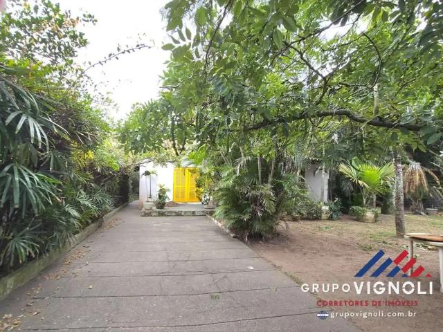 Casa / Sobrado para Venda em Saquarema/RJ Itaúna 5 Quartos