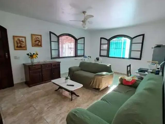 Casa / Sobrado para Venda em Saquarema/RJ Itaúna 5 Quartos