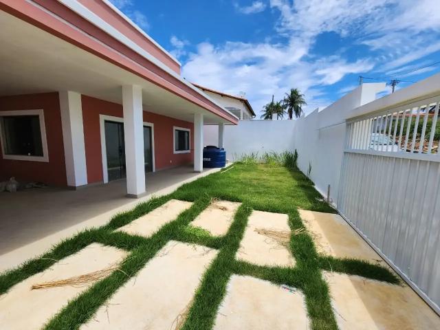 Casa / Sobrado para Venda em Saquarema/RJ Porto da Roça II Bacaxá 3 Quartos