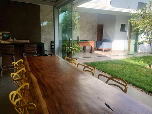 Casa / Sobrado para Venda em Sarzedo/MG Centro 3 Quartos