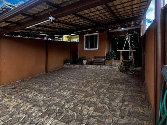 Casa / Sobrado para Venda em Sarzedo/MG Masterville 3 Quartos