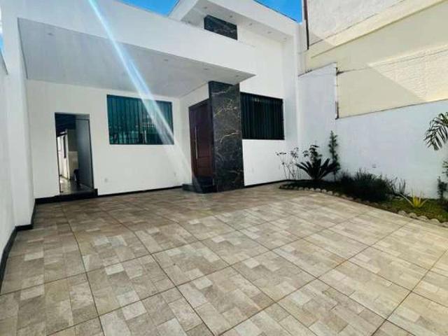 Casa / Sobrado para Venda em Sarzedo/MG Masterville 3 Quartos