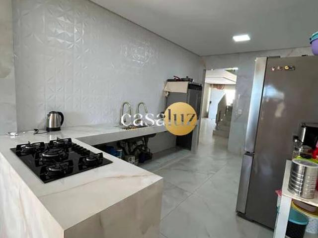 Casa / Sobrado para Venda em Sarzedo/MG Masterville 3 Quartos