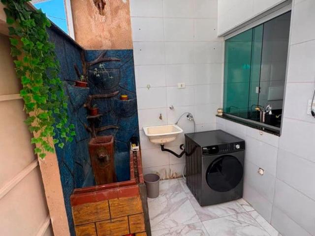 Casa / Sobrado para Venda em Sarzedo/MG Vila Satélite 3 Quartos
