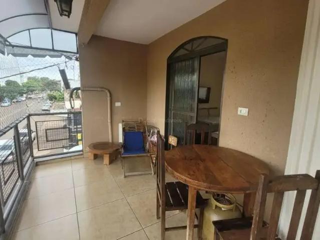 Casa / Sobrado para Venda em Sarandi/PR Centro 4 Quartos