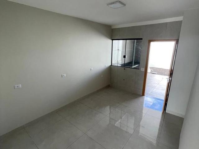 Casa / Sobrado para Venda em Sarandi/PR Ecovalley Ecologic City 3 Quartos