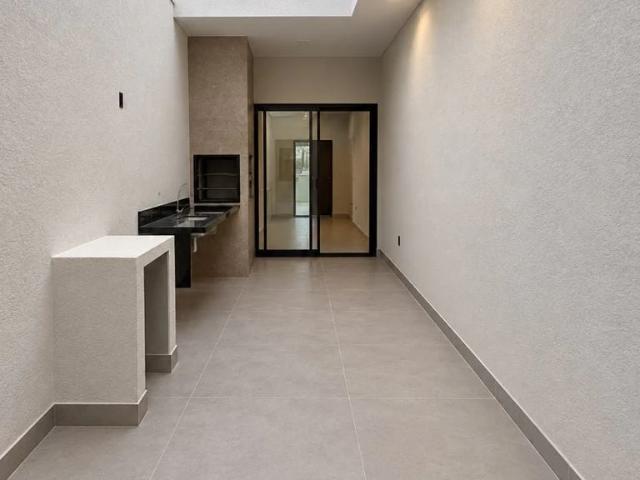 Casa / Sobrado para Venda em Sarandi/PR Jardim Nova Independência I 3 Quartos