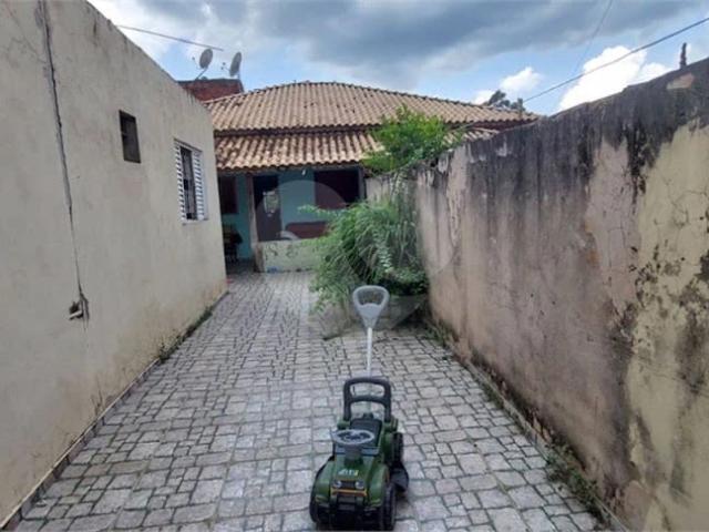 Casa / Sobrado para Venda em Sarandi/PR Jardim Centro Civico 3 Quartos