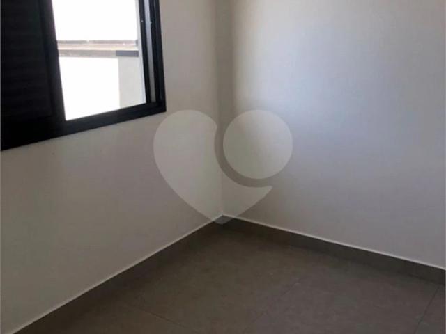 Casa / Sobrado para Venda em Sarandi/PR Jardim Centro Civico 4 Quartos