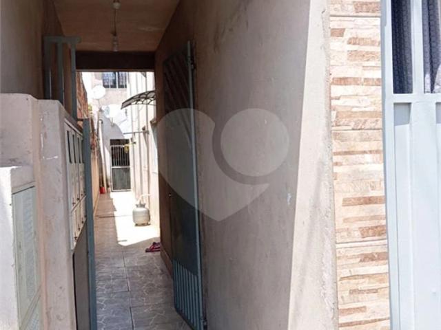 Casa / Sobrado para Venda em Sarandi/PR Jardim Centro Civico 5 Quartos