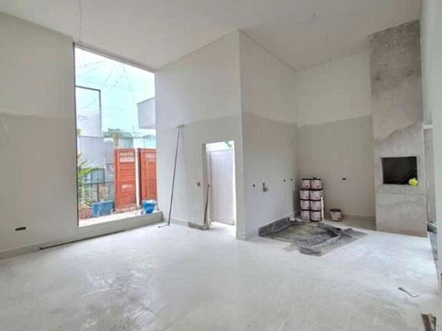 Casa / Sobrado para Venda em Sarandi/PR Jardim São Paulo II 3 Quartos