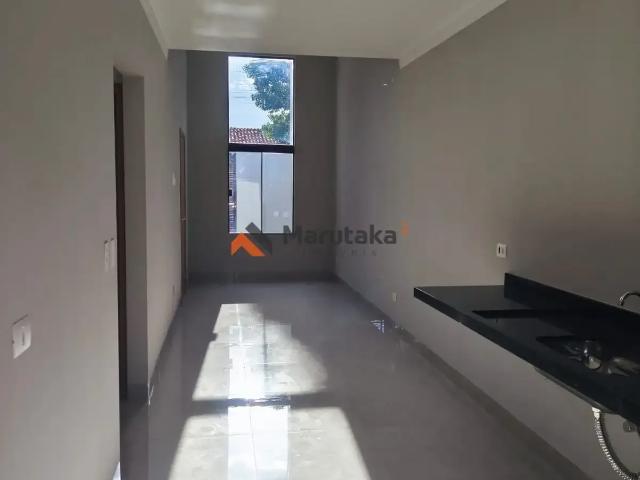 Casa / Sobrado para Venda em Sarandi/PR Jardim Verão 3 Quartos
