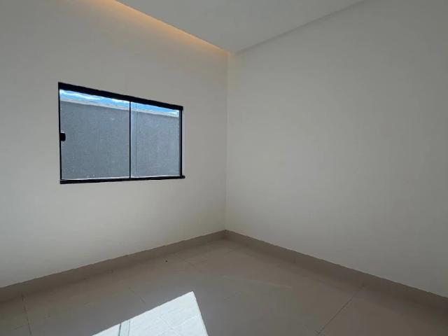 Casa / Sobrado para Venda em Senador Canedo/GO Bairro das Indústrias 2 Quartos