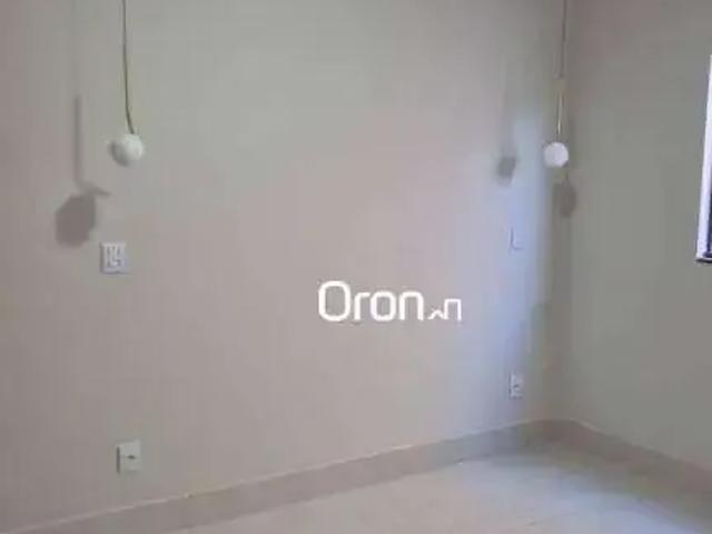Casa / Sobrado para Venda em Senador Canedo/GO Bairro das Indústrias 3 Quartos